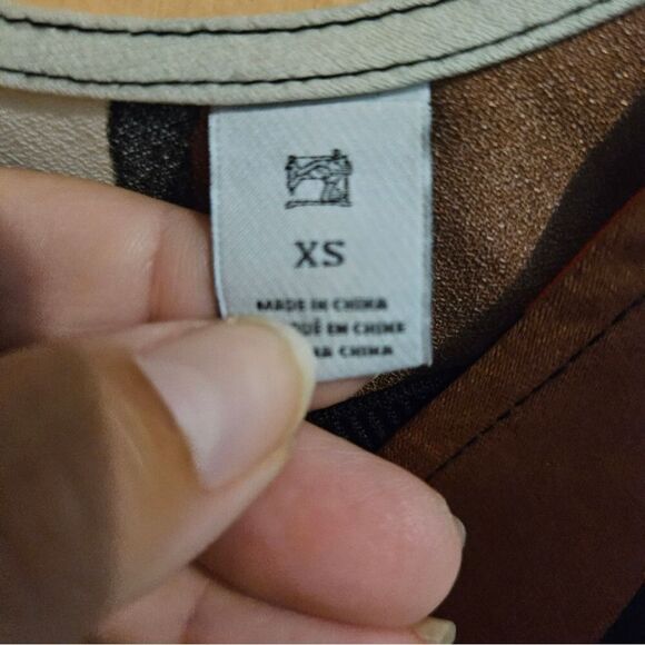 Scotch & Soda Maison Scotch Striped V neck Short Sleeve Top - Picture 7 of 11